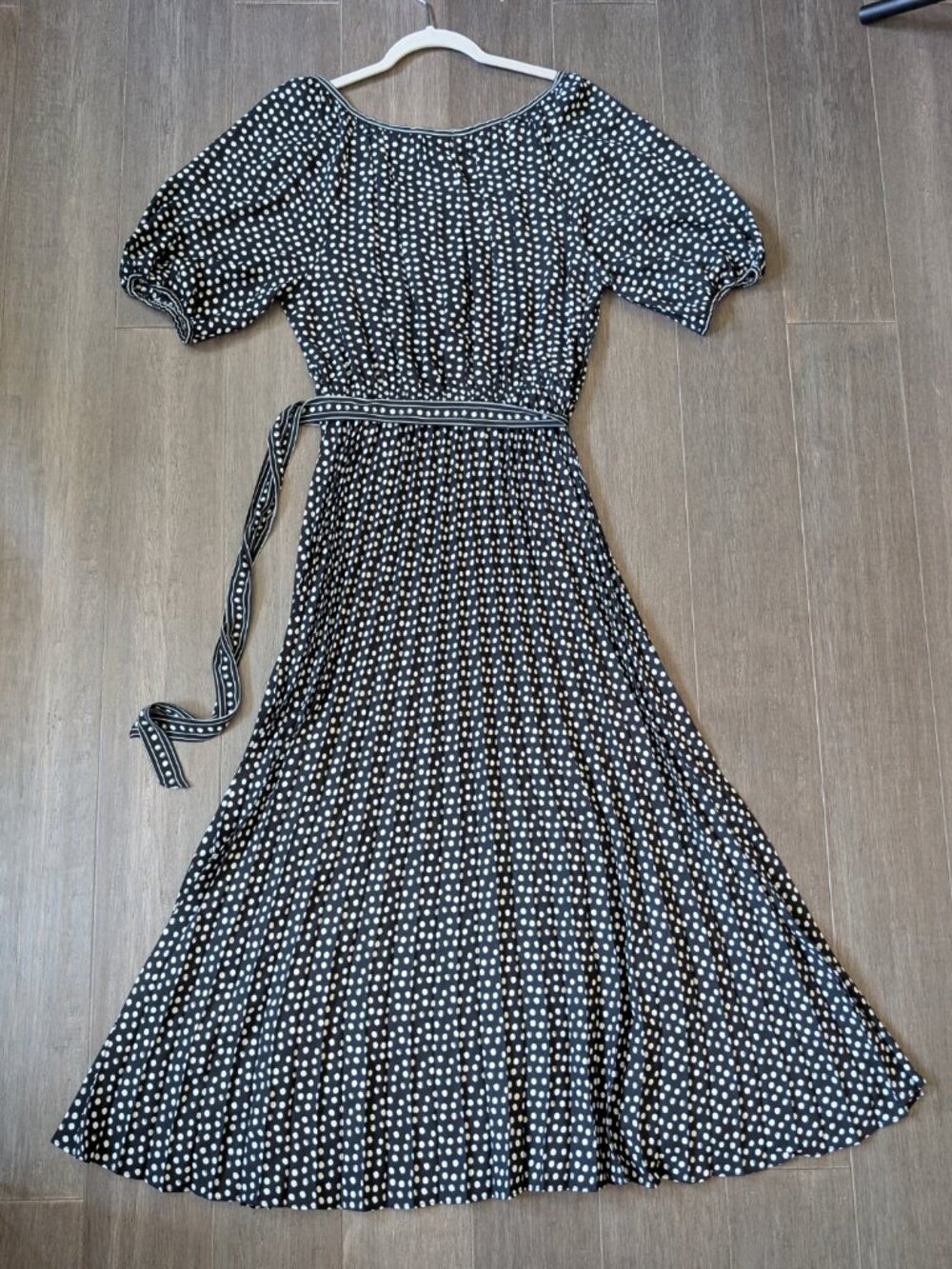 Max Studio Black and White Polka Dot Midi Dress - Picture 3 of 11